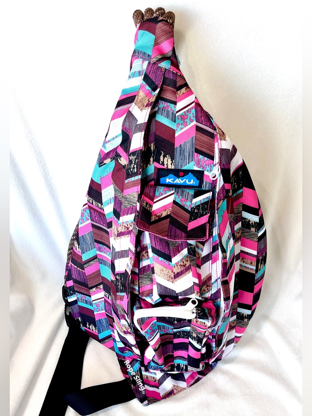 KAVU Rope Sling Bag Crossbody Backpack Jewel Chevron Print Pink Teal